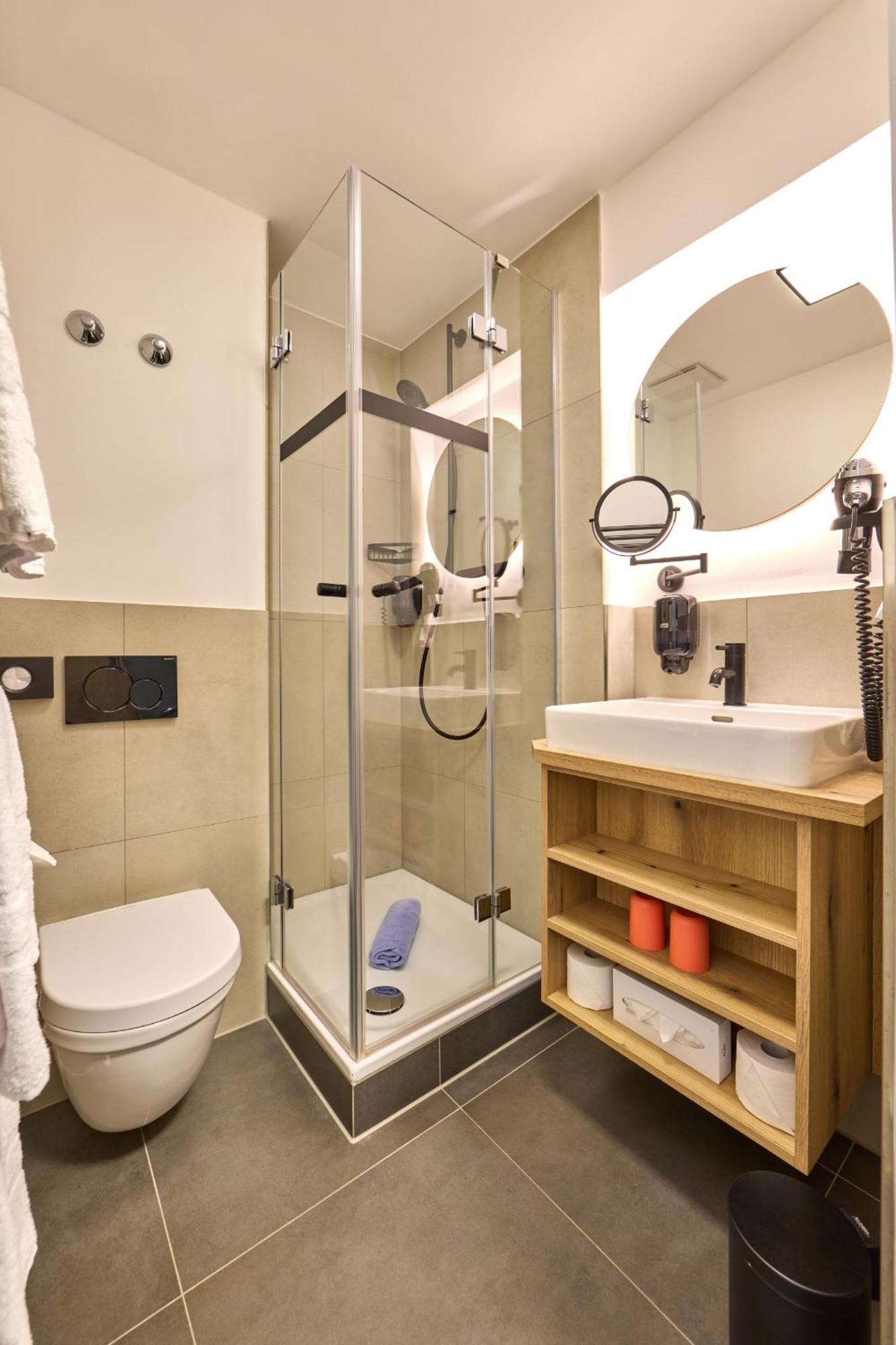 Aura-Hotel Saulgrub ภายนอก รูปภาพ