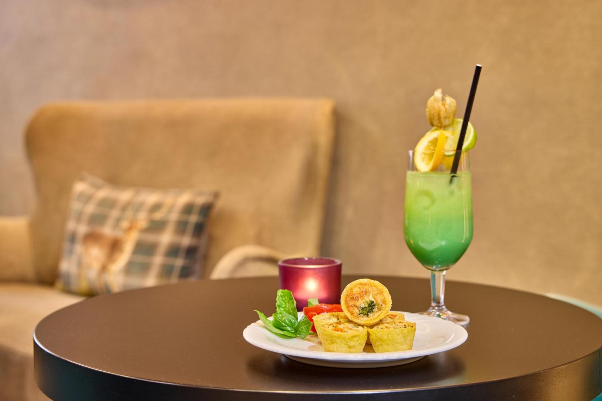 Aura-Hotel Saulgrub ภายนอก รูปภาพ